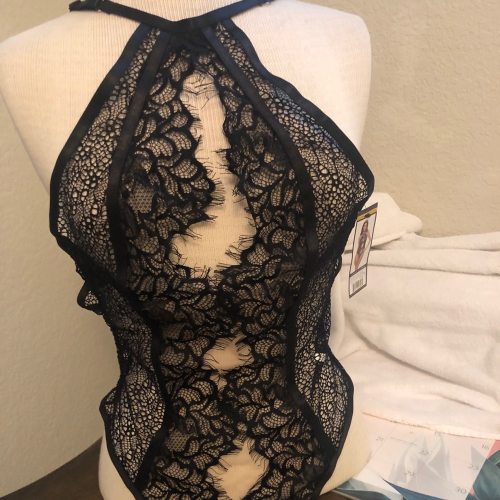 Oh La La Cheri Lace Lingerie